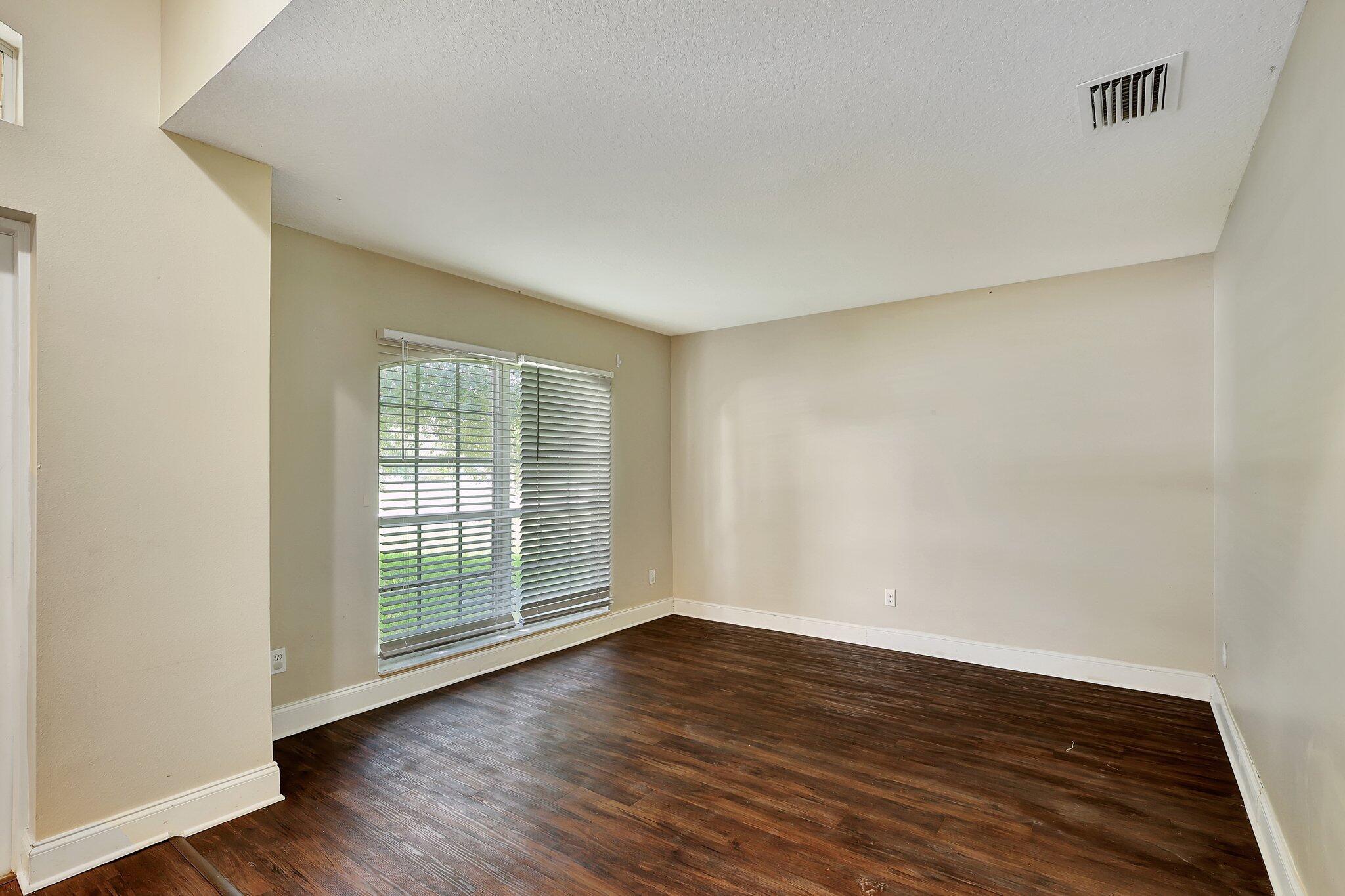 PORT ST LUCIE SECTION 3 - Residential