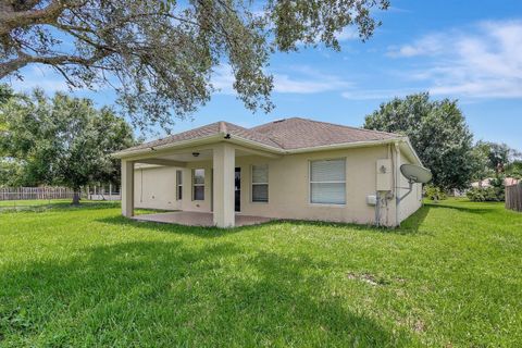 A home in Port St Lucie