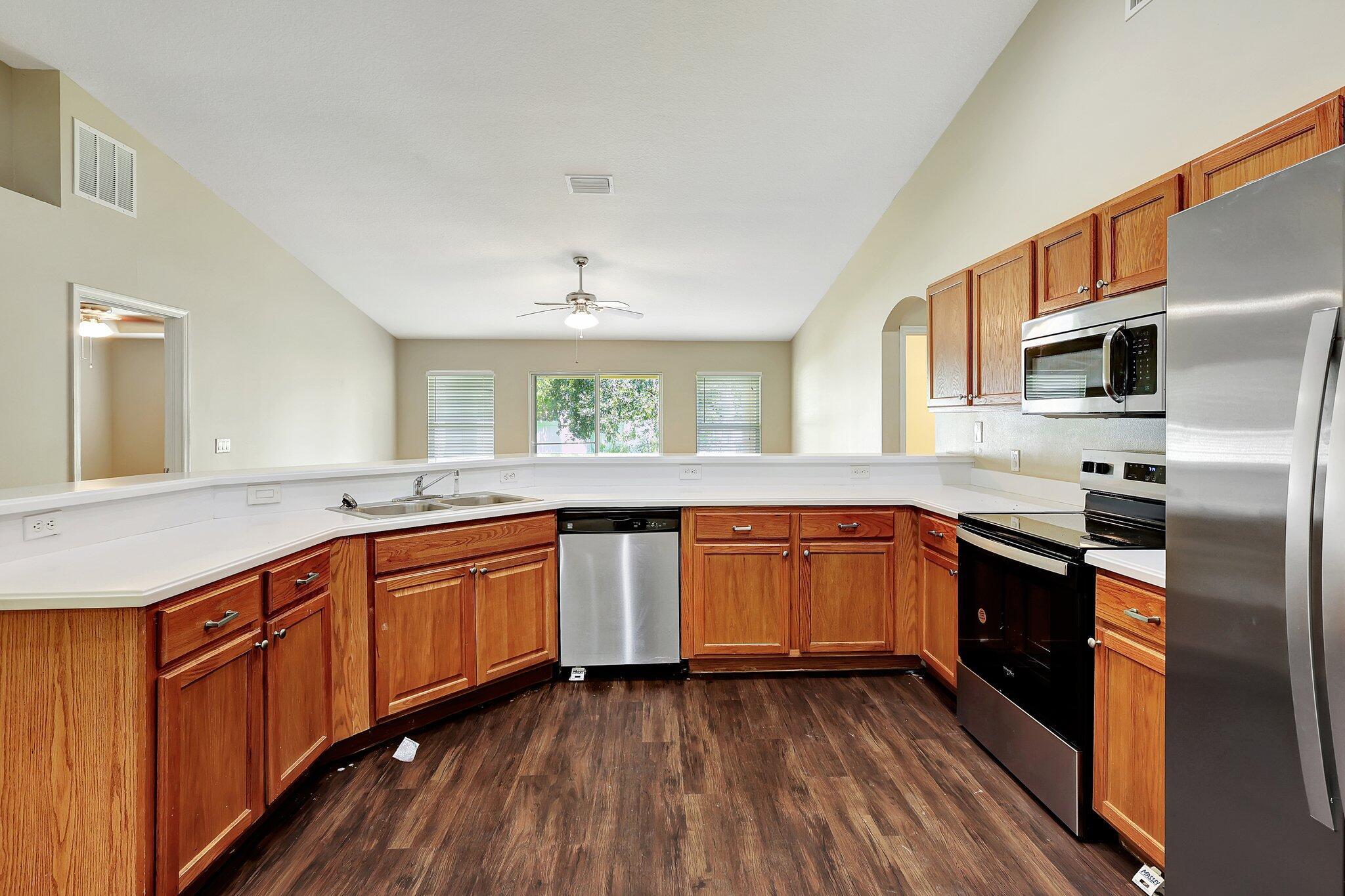 PORT ST LUCIE SECTION 3 - Residential