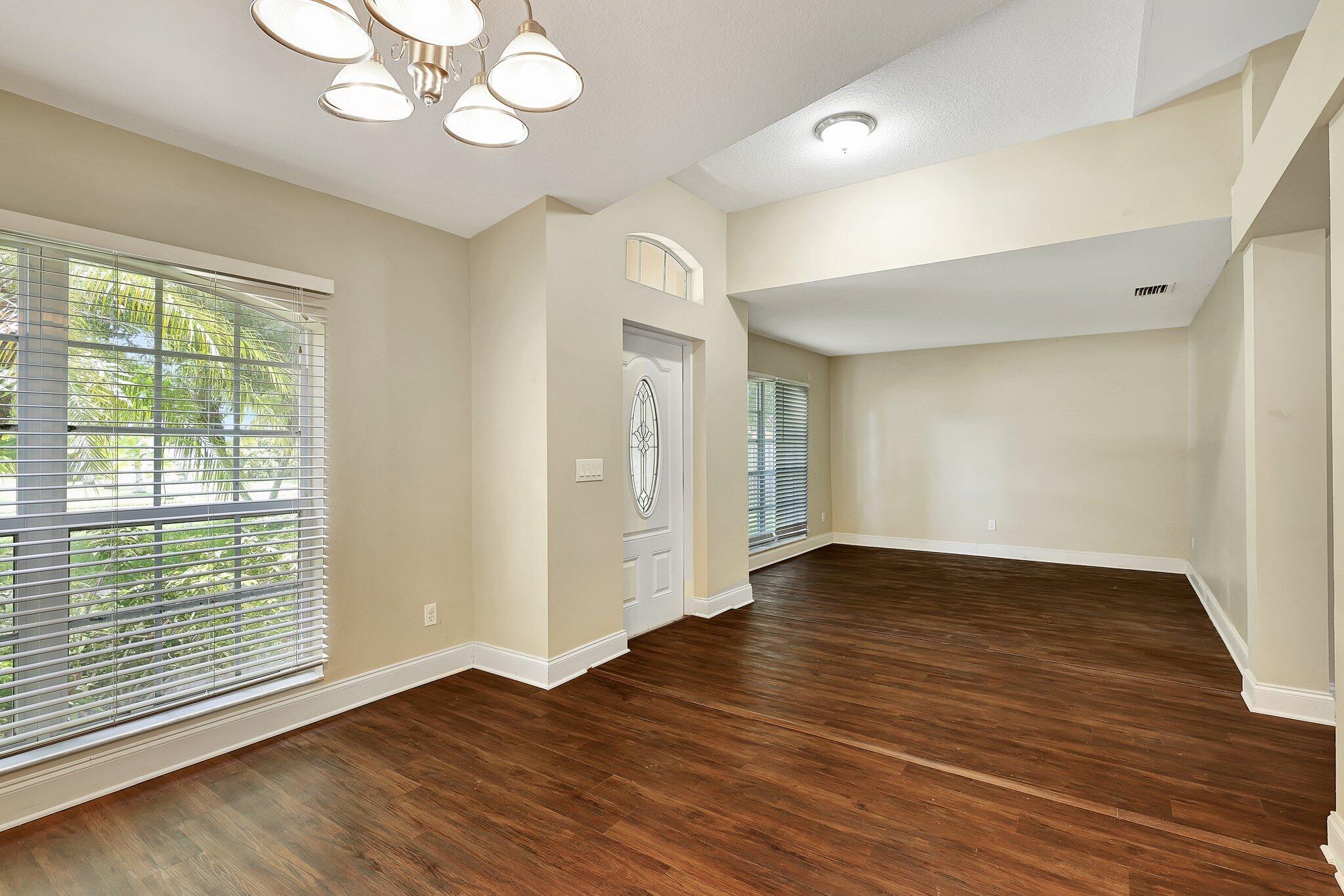 PORT ST LUCIE SECTION 3 - Residential