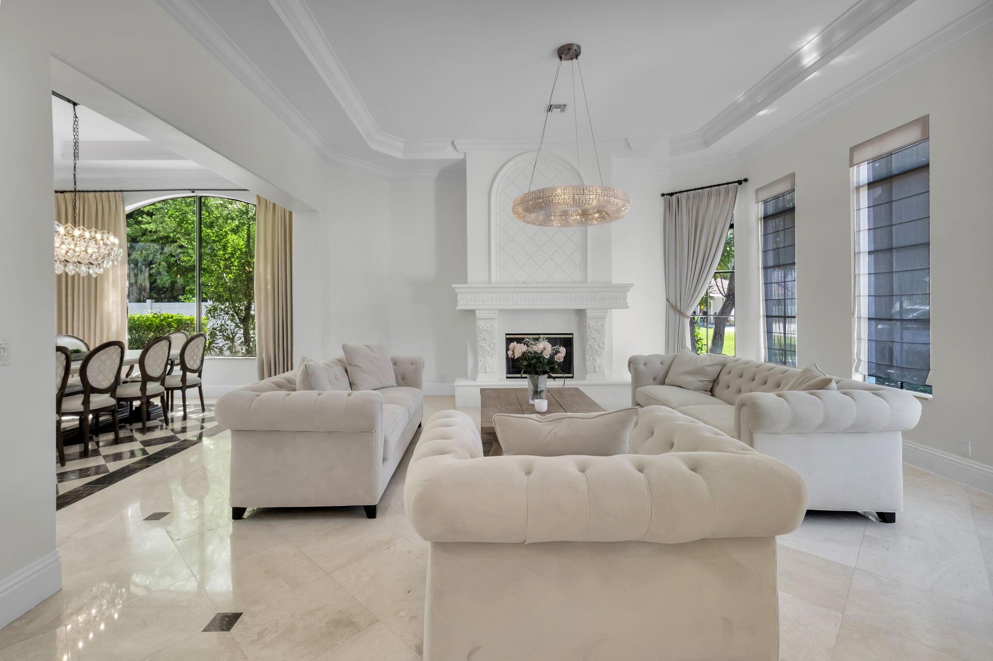 THORNHILL GREEN - Residential