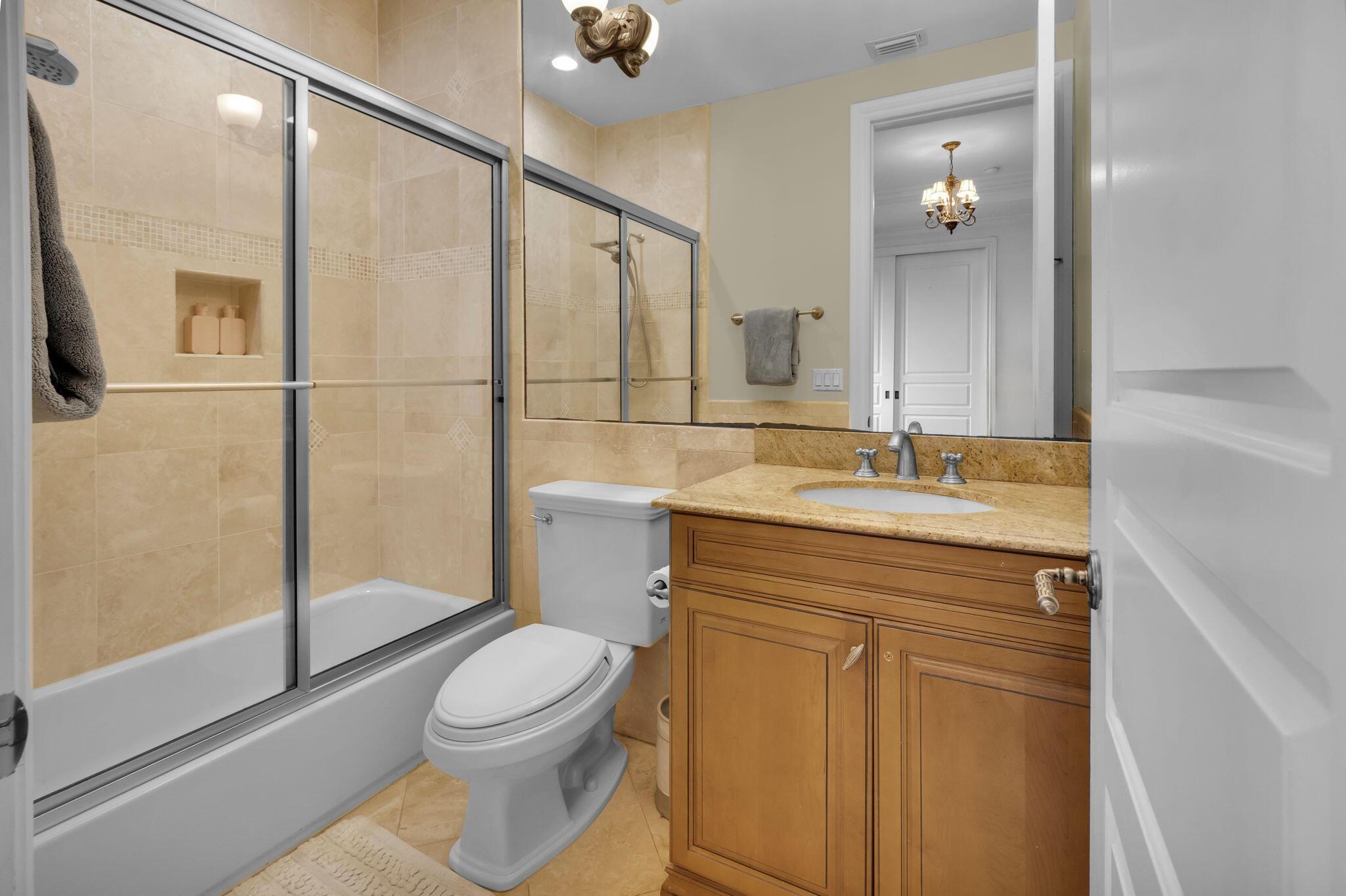 THORNHILL GREEN - Residential