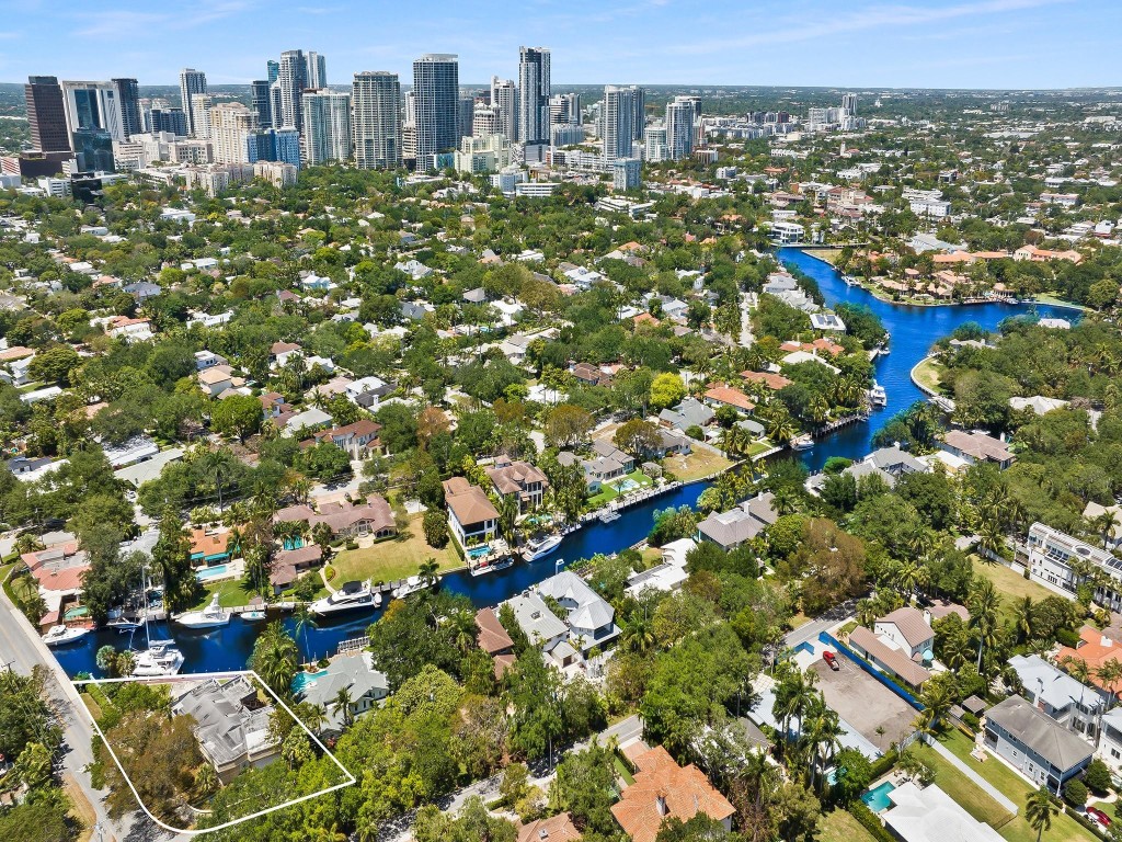 Rio Vista Isles - Land