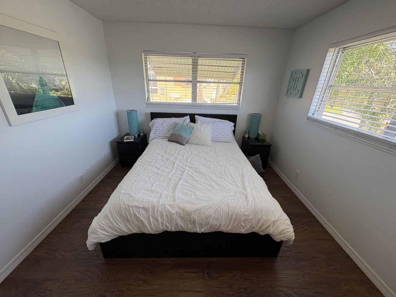 VILLAGE ROYALE CONDO 3 - Residential Lease