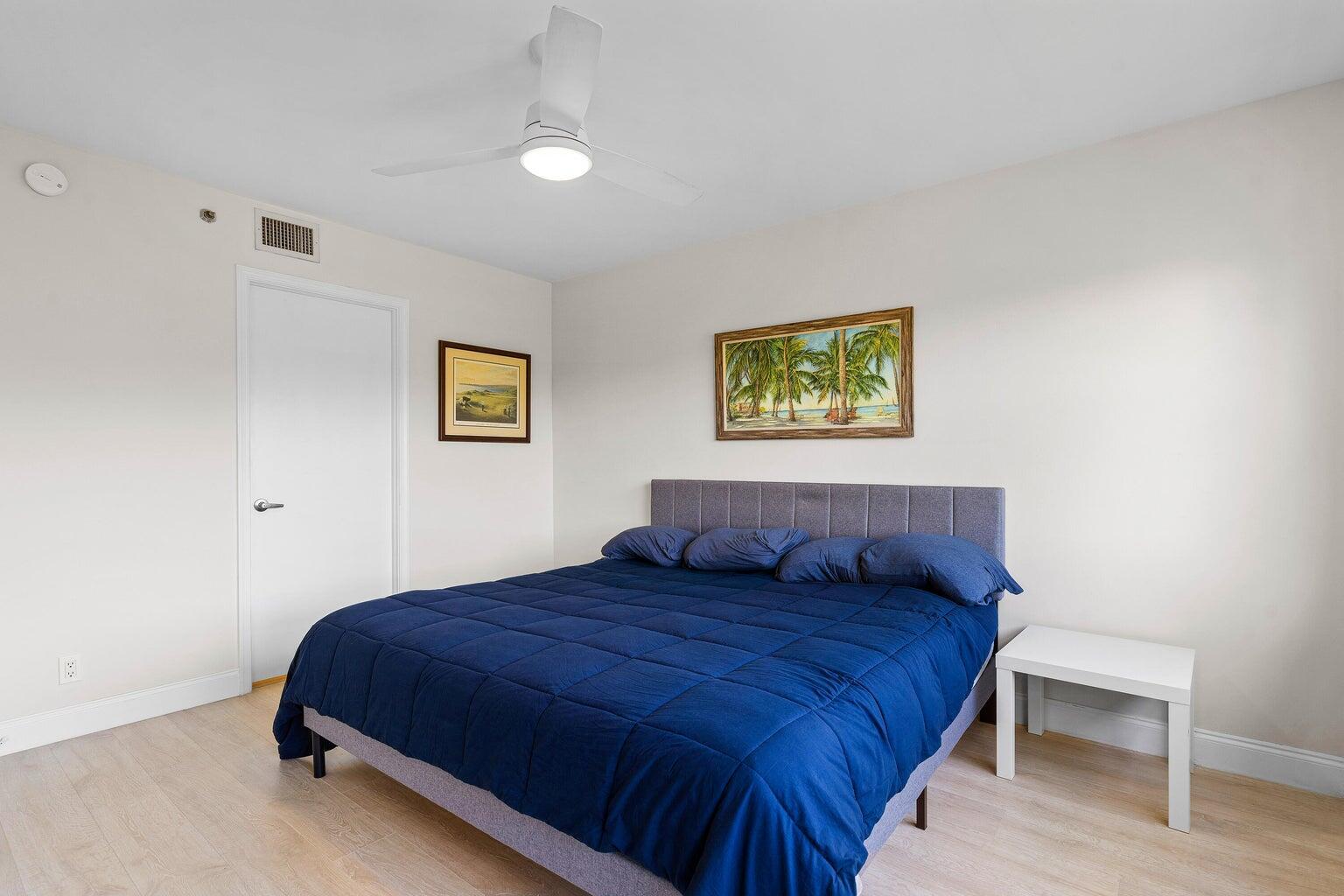 UNO LAGO 7 CONDO - Residential Lease
