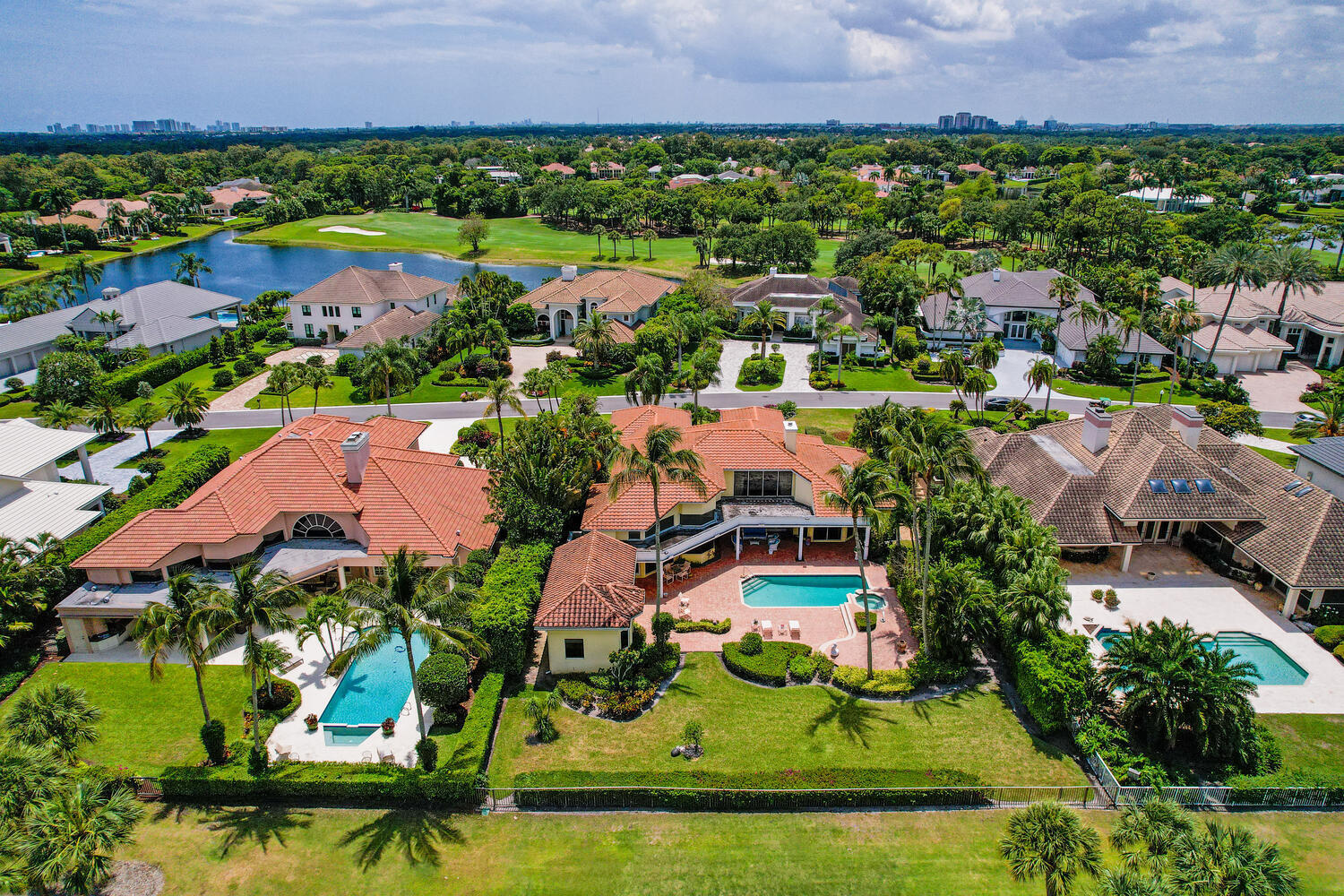 FRENCHMANS CREEK - Residential