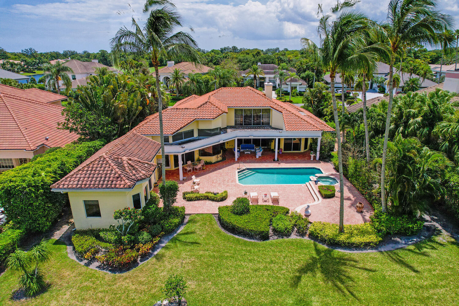 FRENCHMANS CREEK - Residential