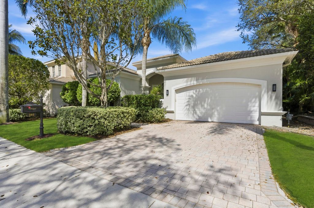 Photo of 102 Tranquilla Drive, Palm Beach Gardens, FL 33418 (MLS # R11164440)