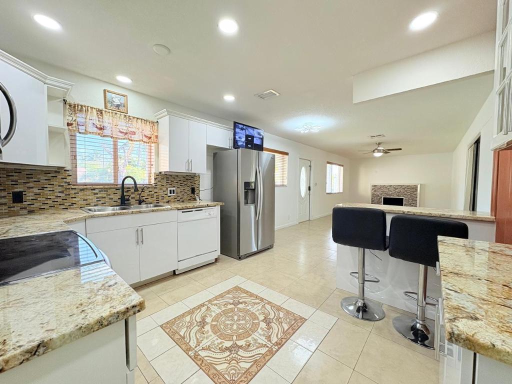 BELVEDERE SOUTH 1 - Residential