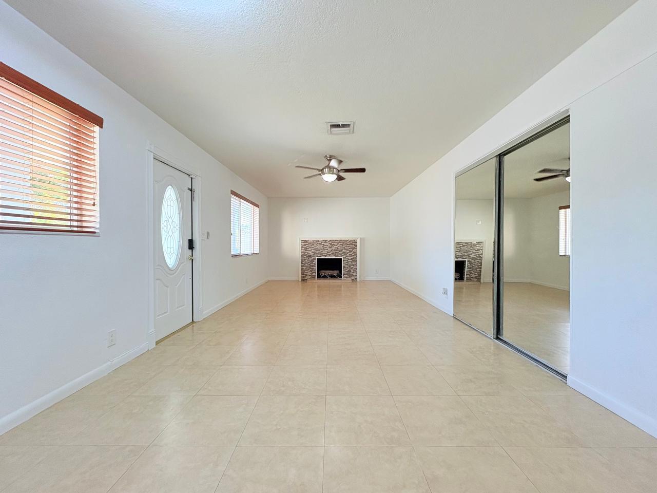 1034 Almeria Road