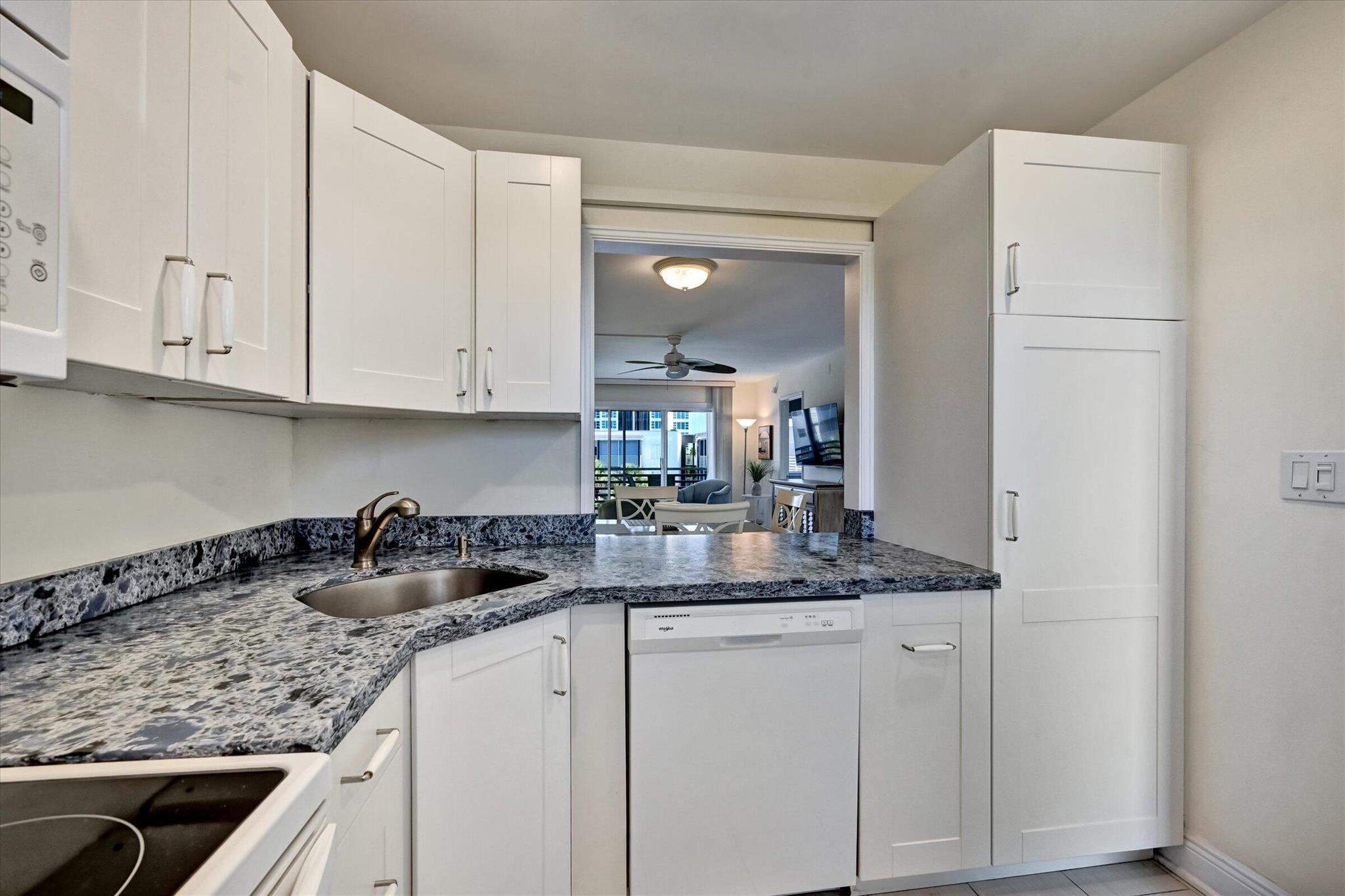 1541 S Ocean Boulevard 413