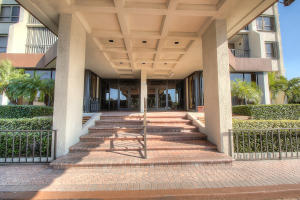 PALM BEACH HOUSE CONDO - Residential