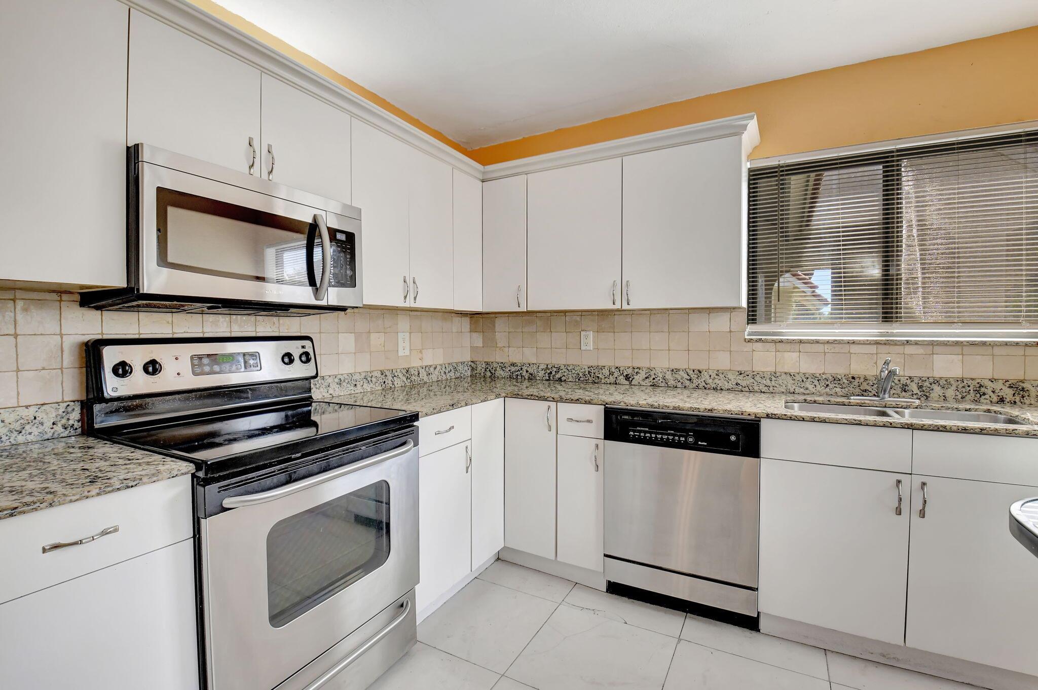 5715 Fairway Park Drive 201