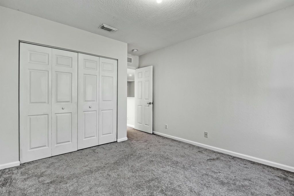 listing image 41