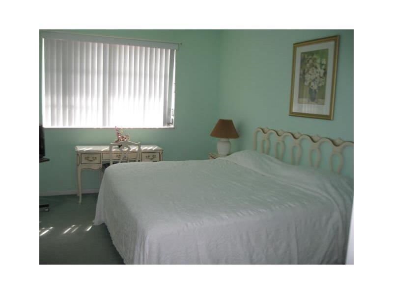 GEORGIAN COURT APTS CO-OP - Residential Lease