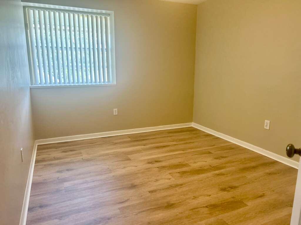 SAWGRASS ESTATES - Residential