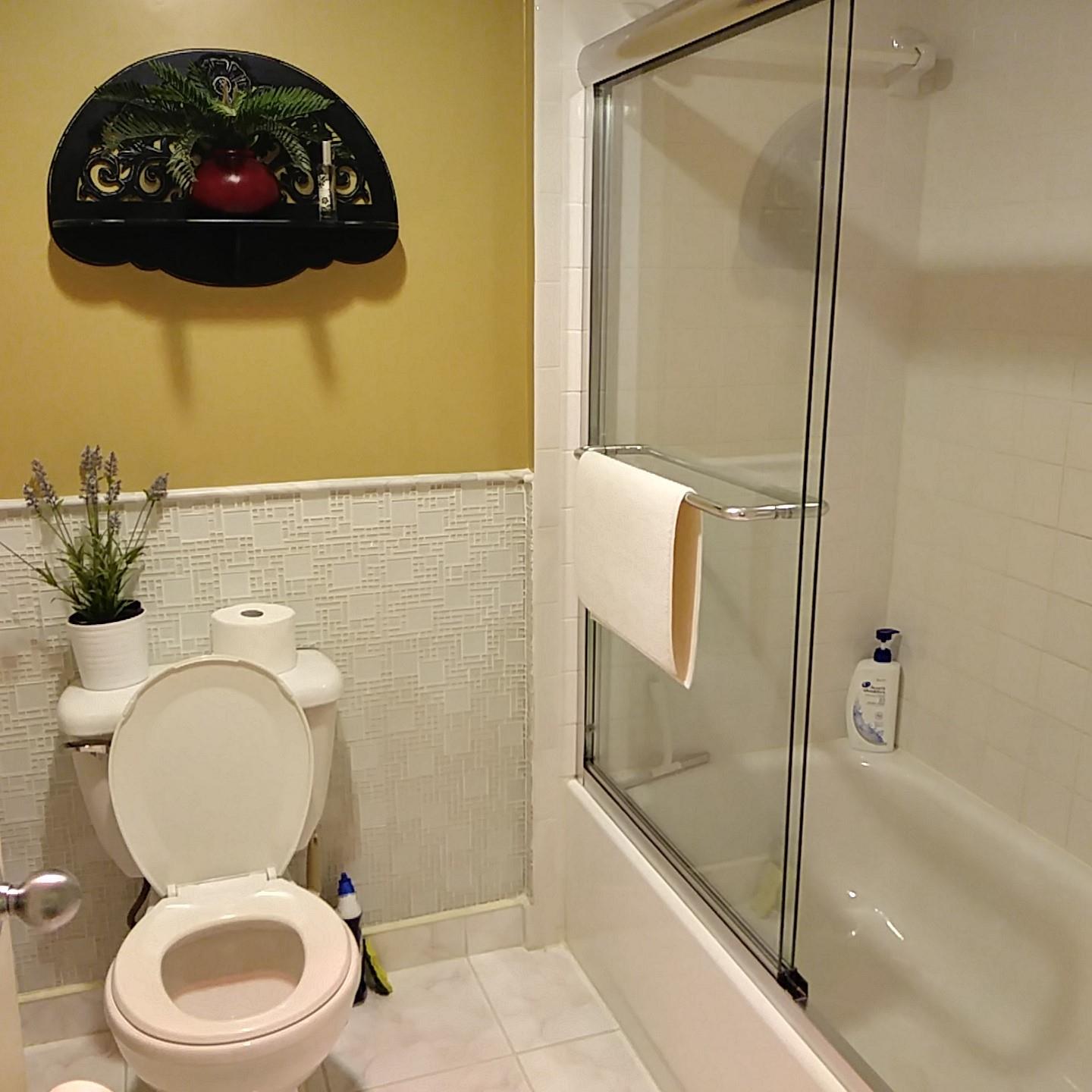 GREENS OF BOCA LAGO CONDO - Residential Lease