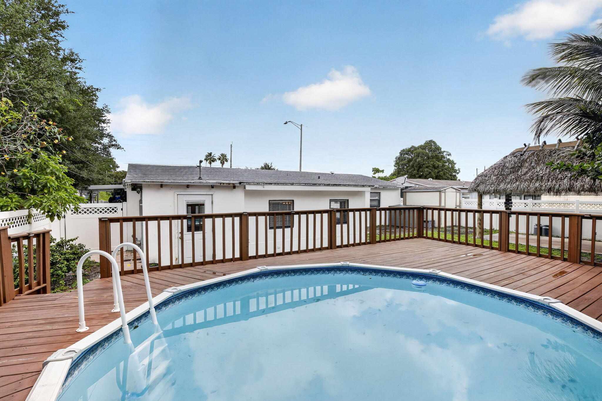 BROADVIEW PARK SEC 3 - Residential