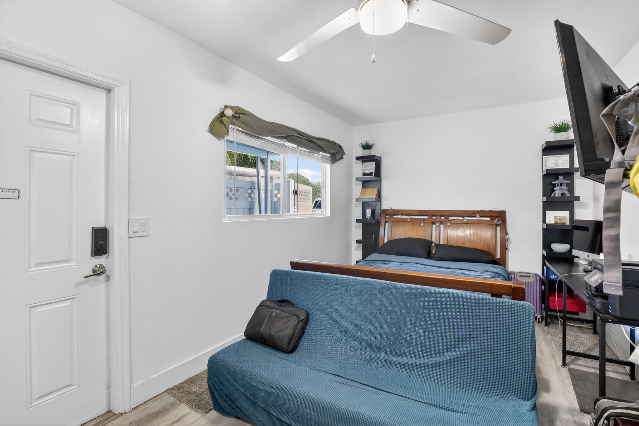 BROADVIEW PARK SEC 3 - Residential