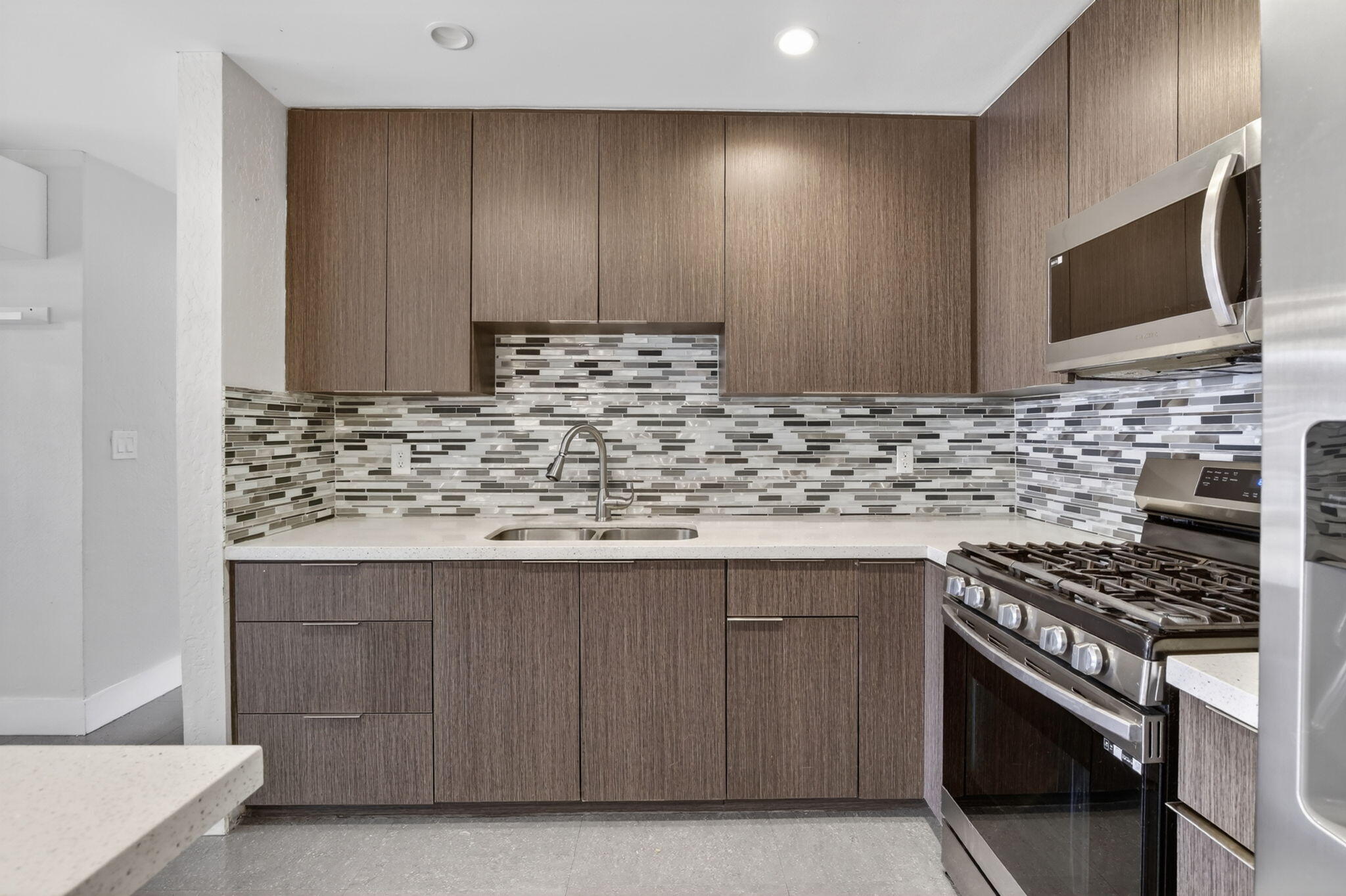 BROADVIEW PARK SEC 3 - Residential
