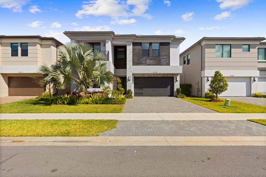 Photo of 20278 Bandon Dunes Road, Boca Raton, FL 33434 (MLS # R11164178)