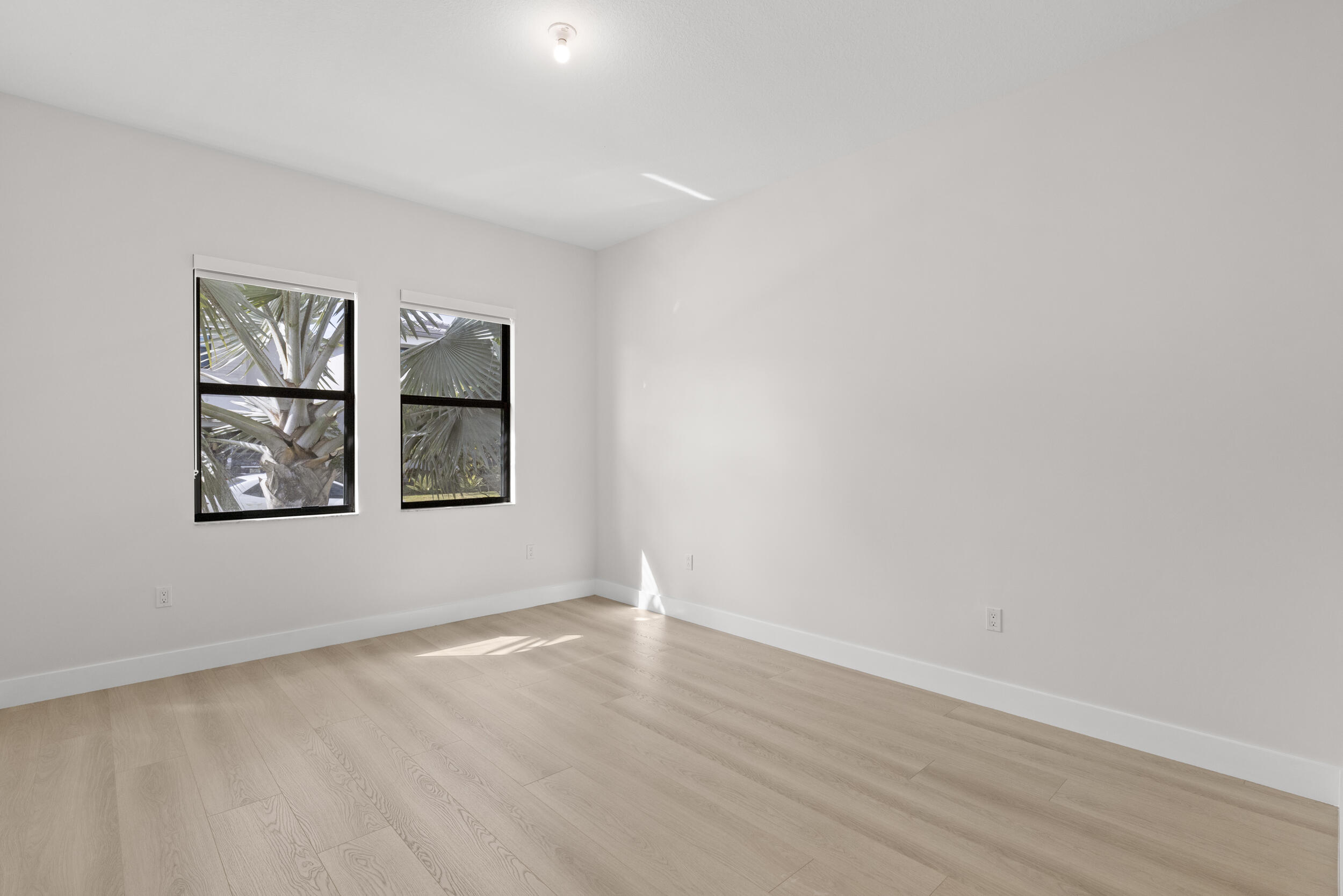 BOCA RATON GOLF COURSE PUD - Residential Lease