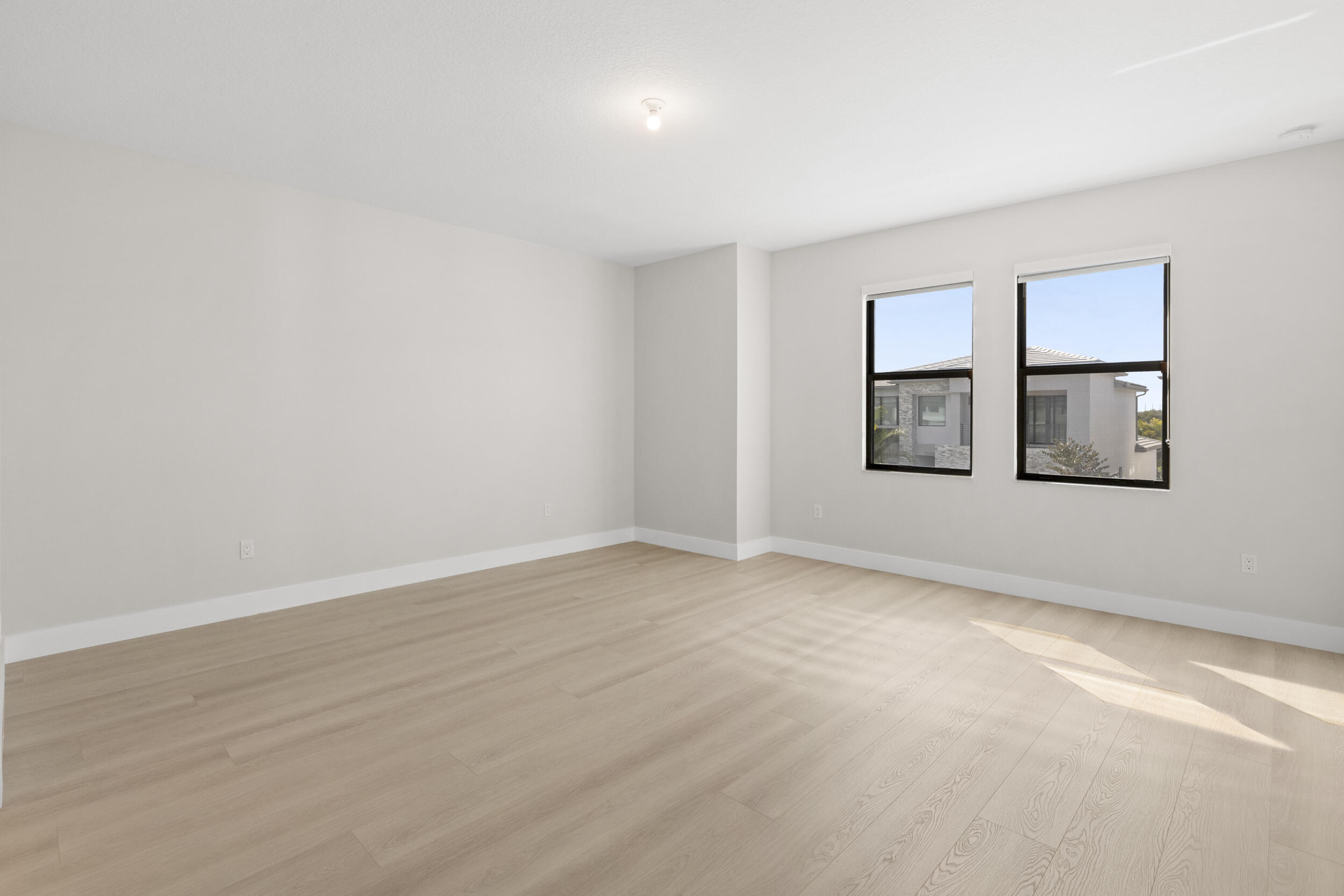 BOCA RATON GOLF COURSE PUD - Residential Lease