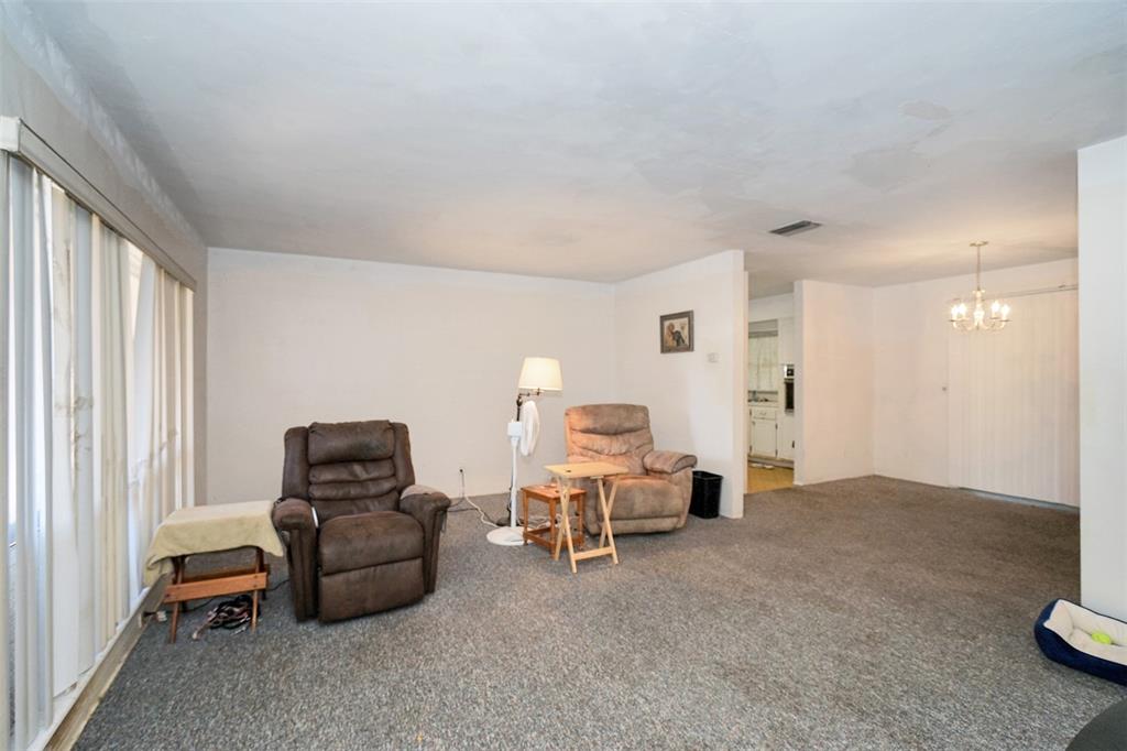 Hollywood Hills 6-22 B - Residential