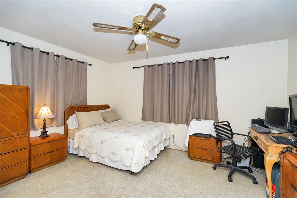 Hollywood Hills 6-22 B - Residential