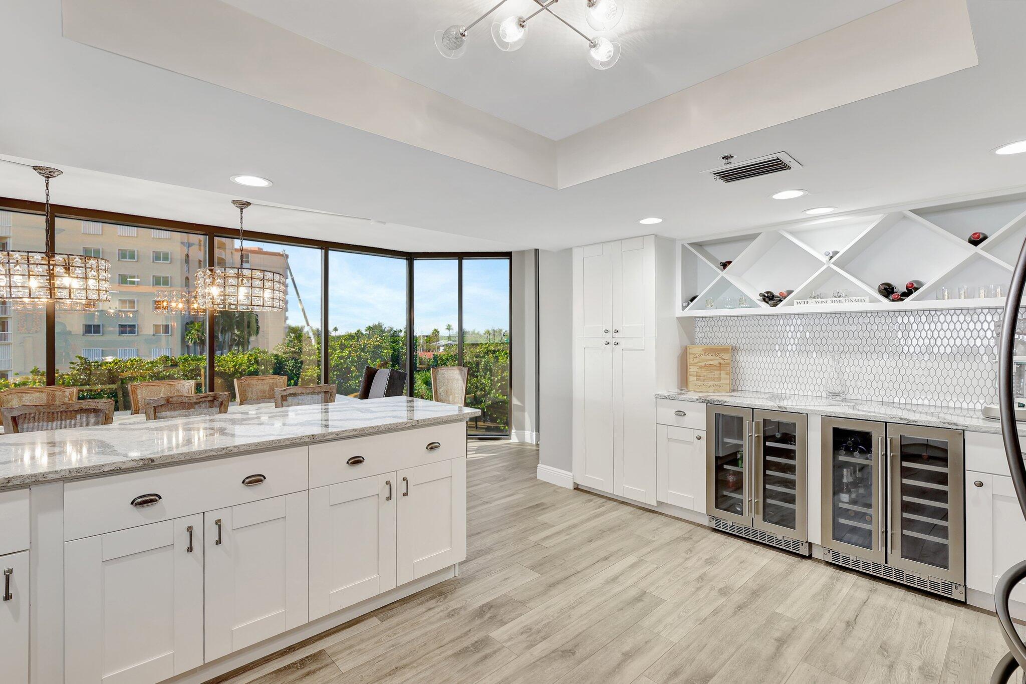 VISIONS CONDOMINIUM - Residential