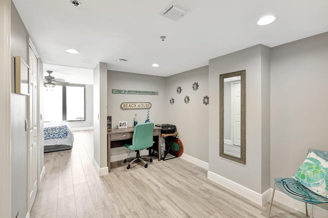 VISIONS CONDOMINIUM - Residential