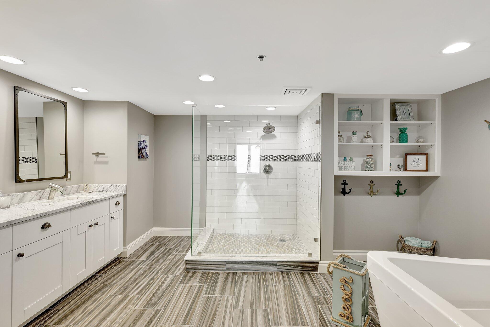 VISIONS CONDOMINIUM - Residential