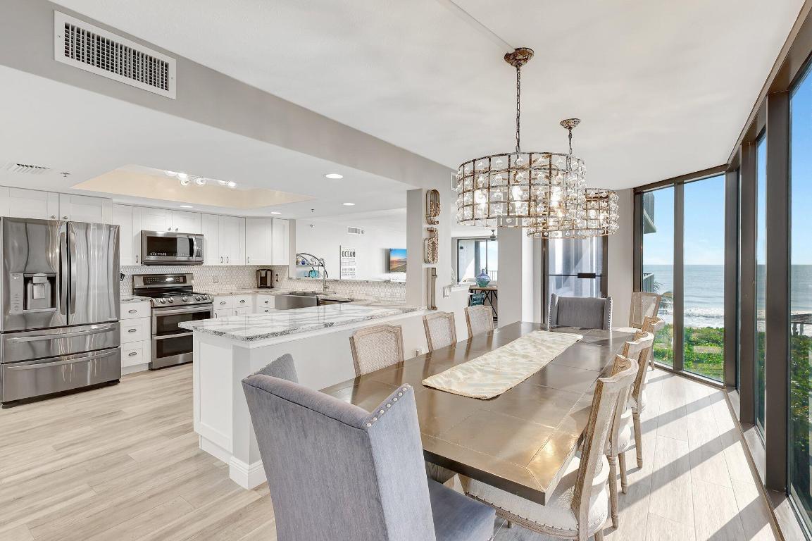 VISIONS CONDOMINIUM - Residential