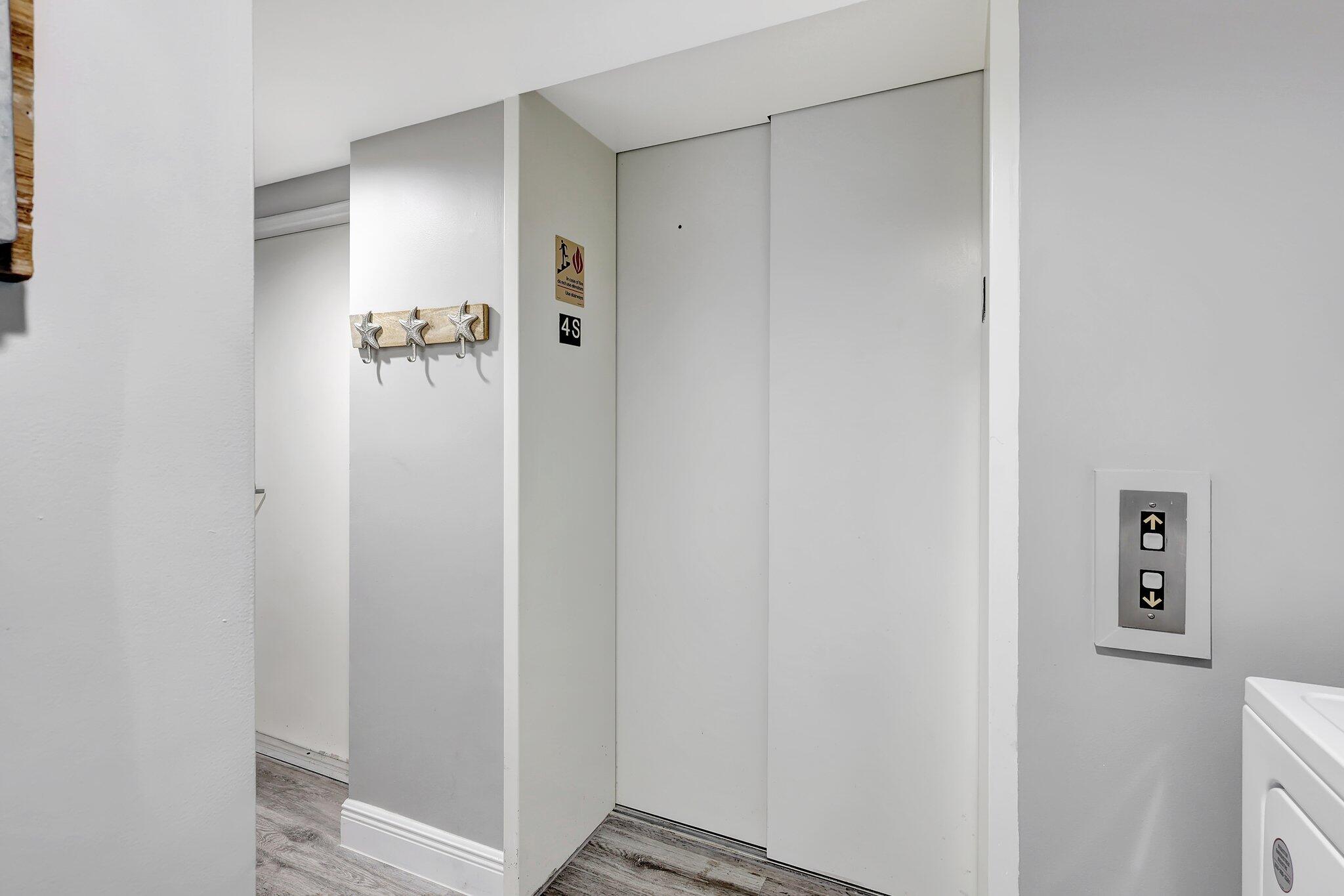 VISIONS CONDOMINIUM - Residential