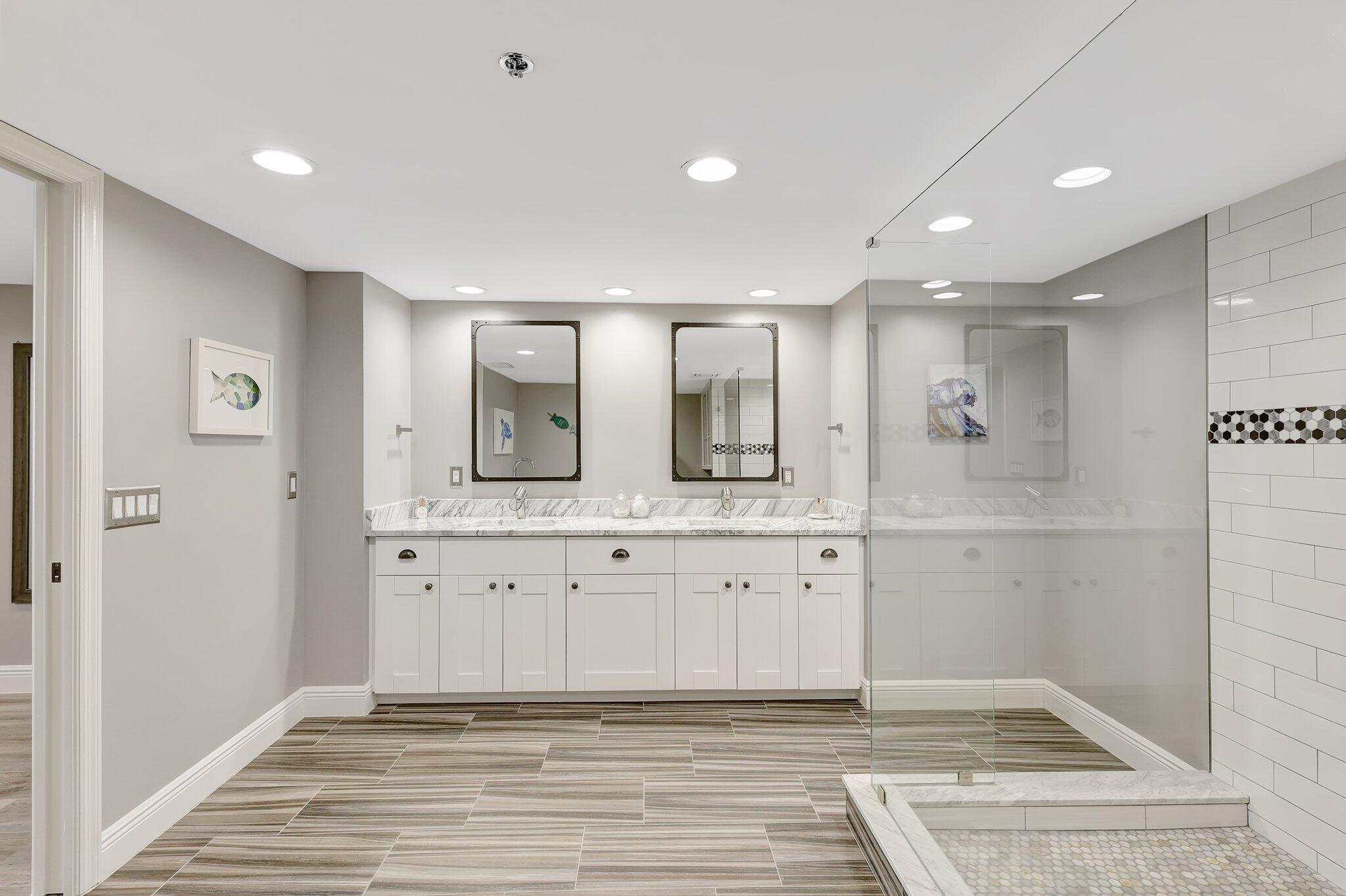 VISIONS CONDOMINIUM - Residential