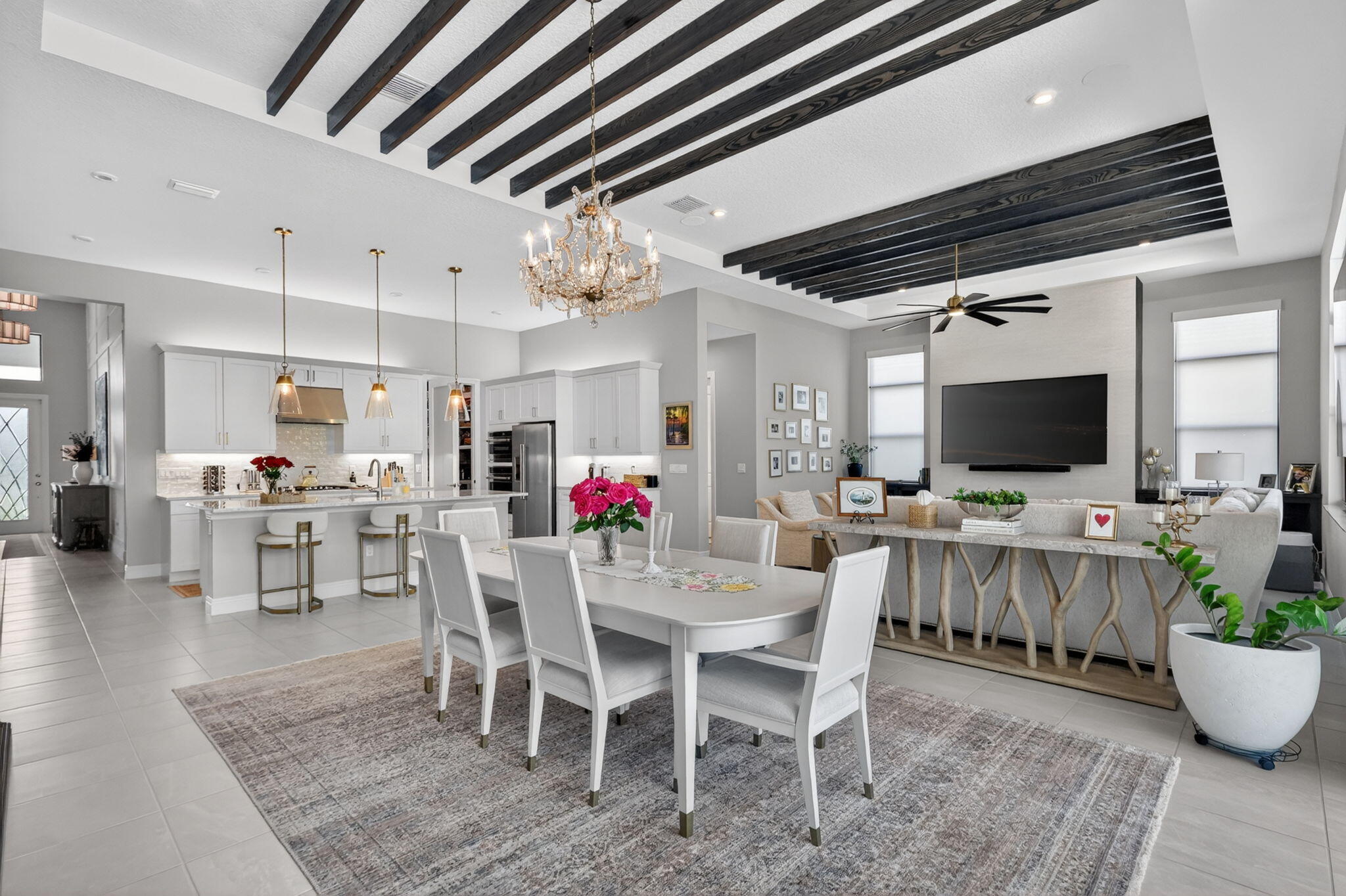 VERANDA ESTATES MOSAIC - Residential