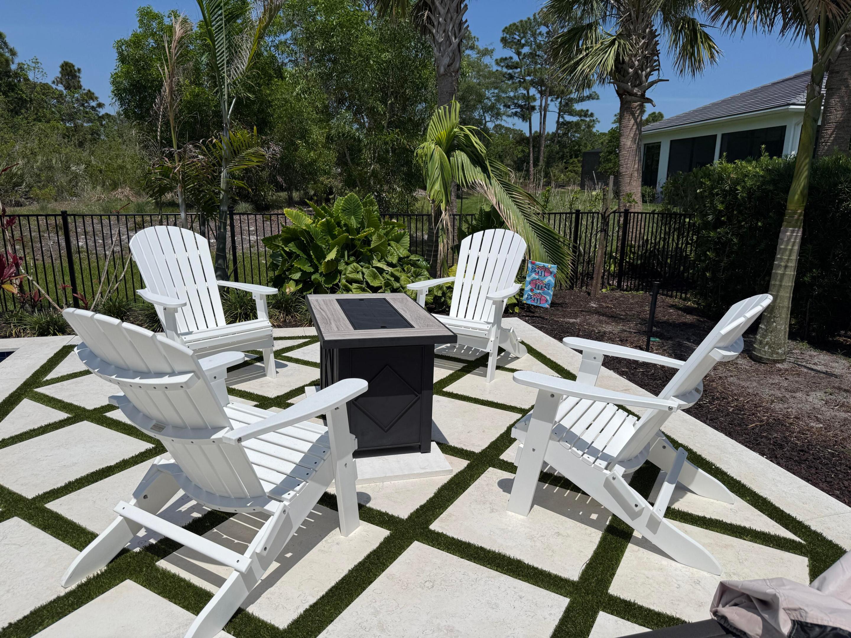 VERANDA ESTATES MOSAIC - Residential
