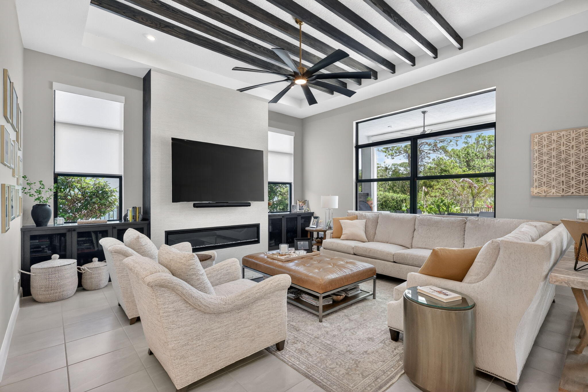 VERANDA ESTATES MOSAIC - Residential