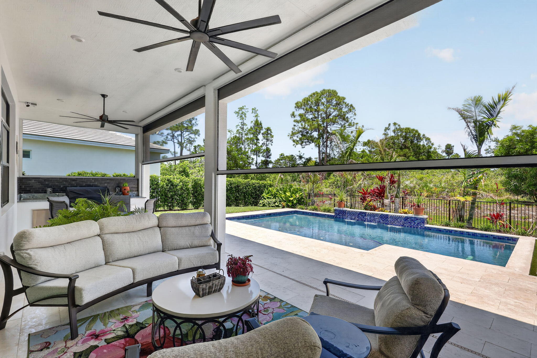 VERANDA ESTATES MOSAIC - Residential