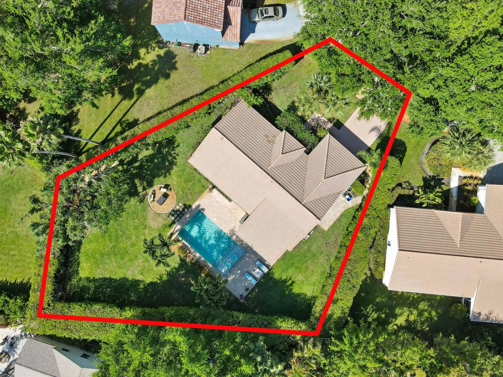 Photo of 1555 Satin Leaf Court, Delray Beach, FL 33445 (MLS # R11073301)
