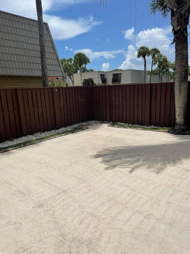 5720 57th Way