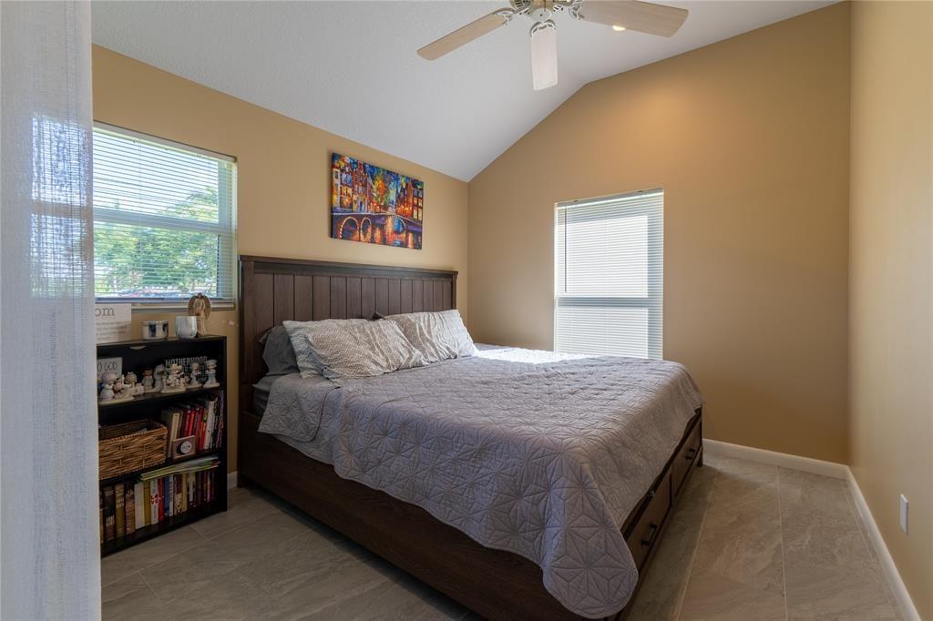 GOLDEN GATE - Residential