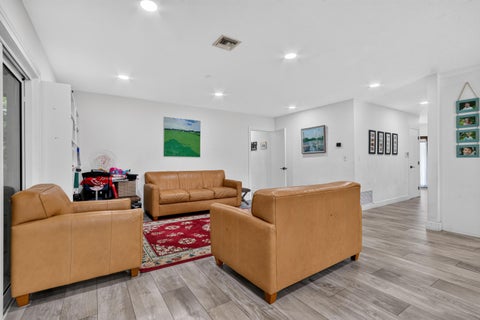 Tiny photo for 9404 NW 37TH Court, Coral Springs, FL 33065 (MLS # B26059863)