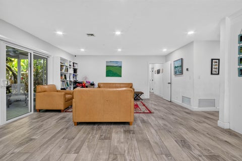 Tiny photo for 9404 NW 37TH Court, Coral Springs, FL 33065 (MLS # B26059863)