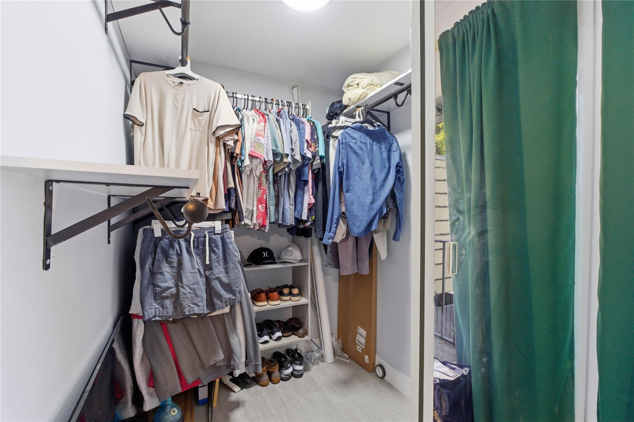 VILLAGE OF SANDALWOOD LAK - Residential