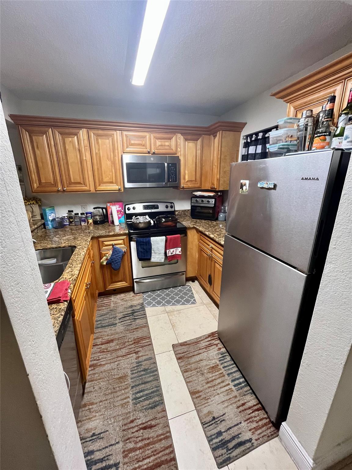 View photos, virtual tours, details... 1524 Lake Crystal Dr C