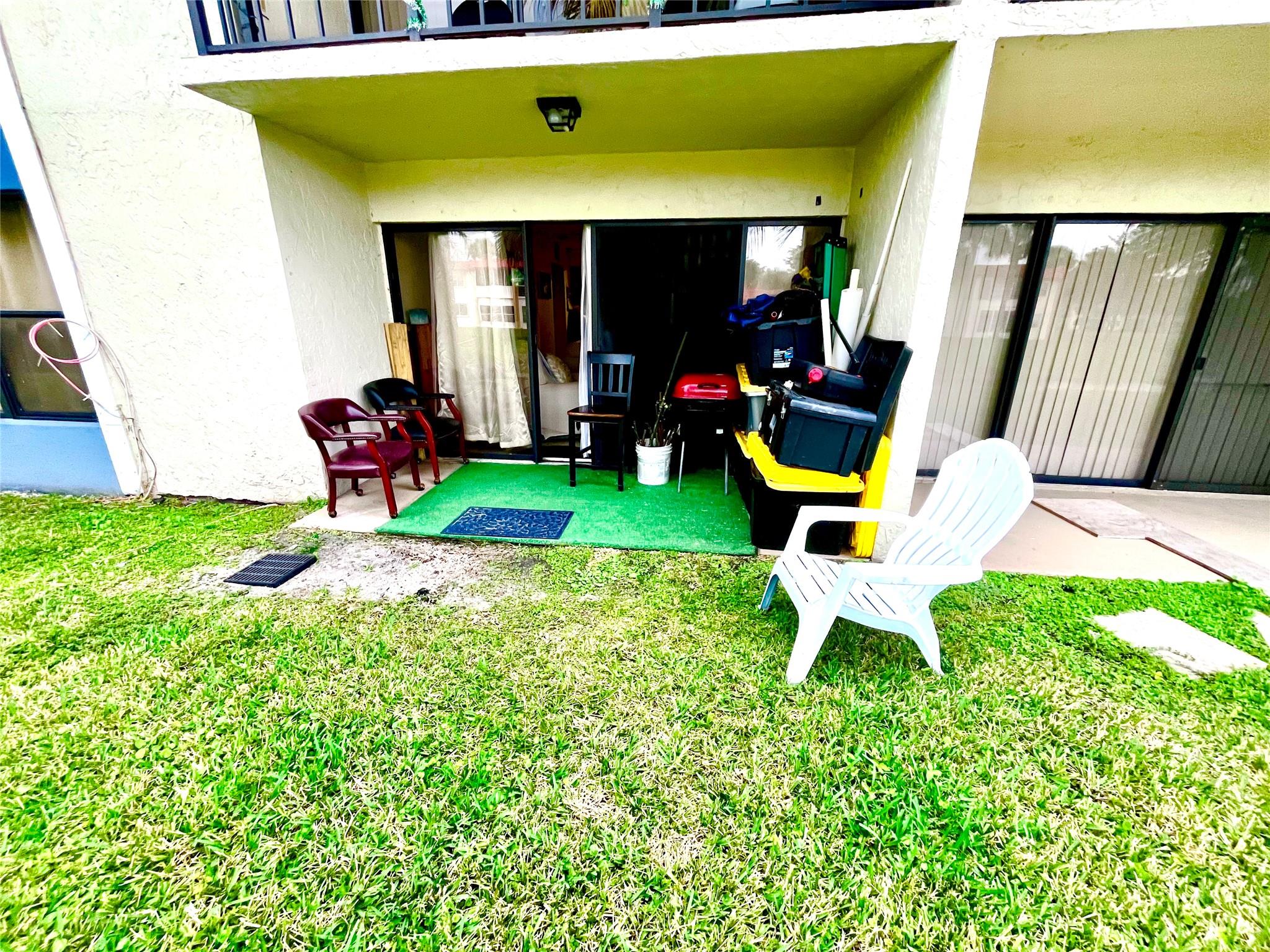 Palm Beach Grande - Residential