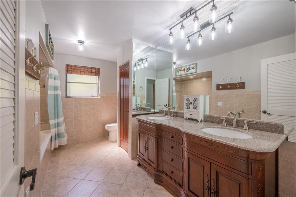JACARANDA AREA 12-C - Residential