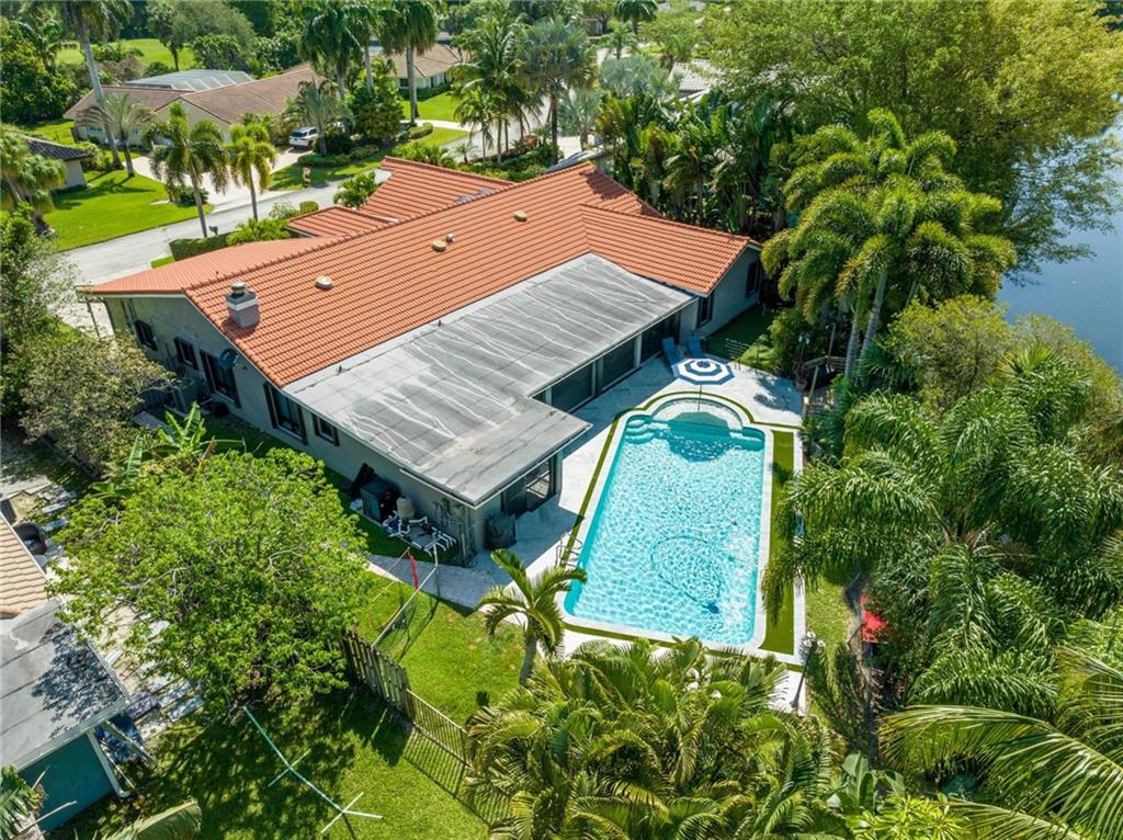 JACARANDA AREA 12-C - Residential