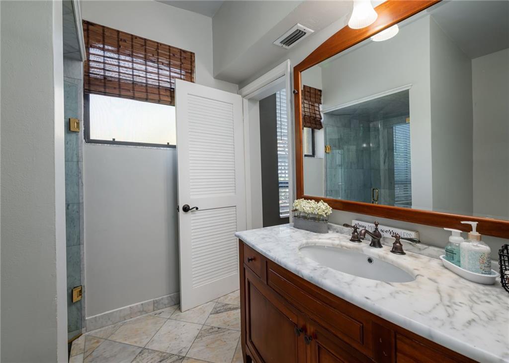 JACARANDA AREA 12-C - Residential